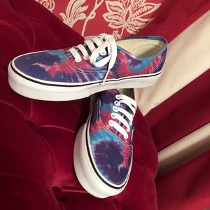 Brand new VANS size 8.5 • NWOT•